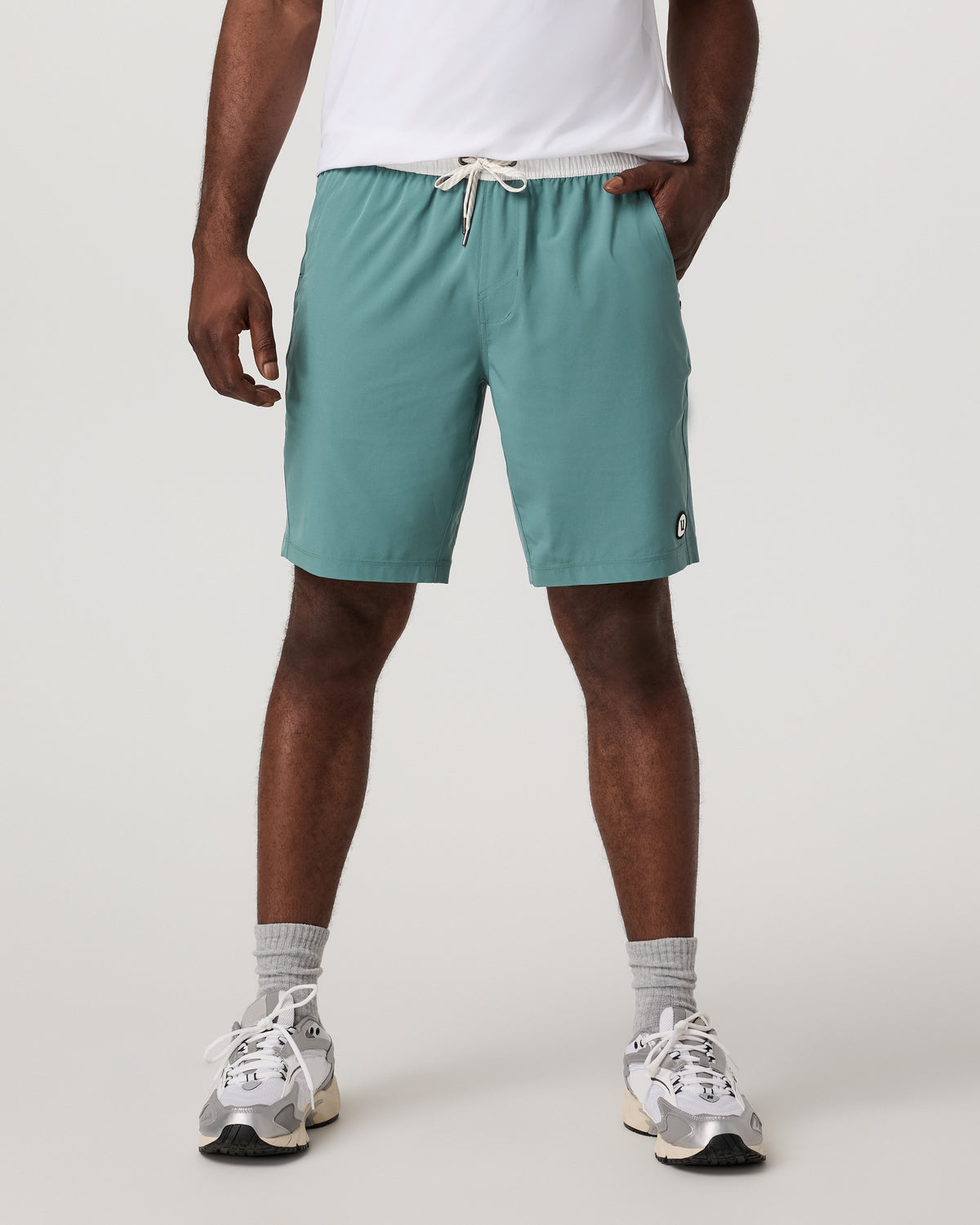 Kore Short Lined 9" Men's Bluegrass Athletic Fit Shorts - Vuori Clothing