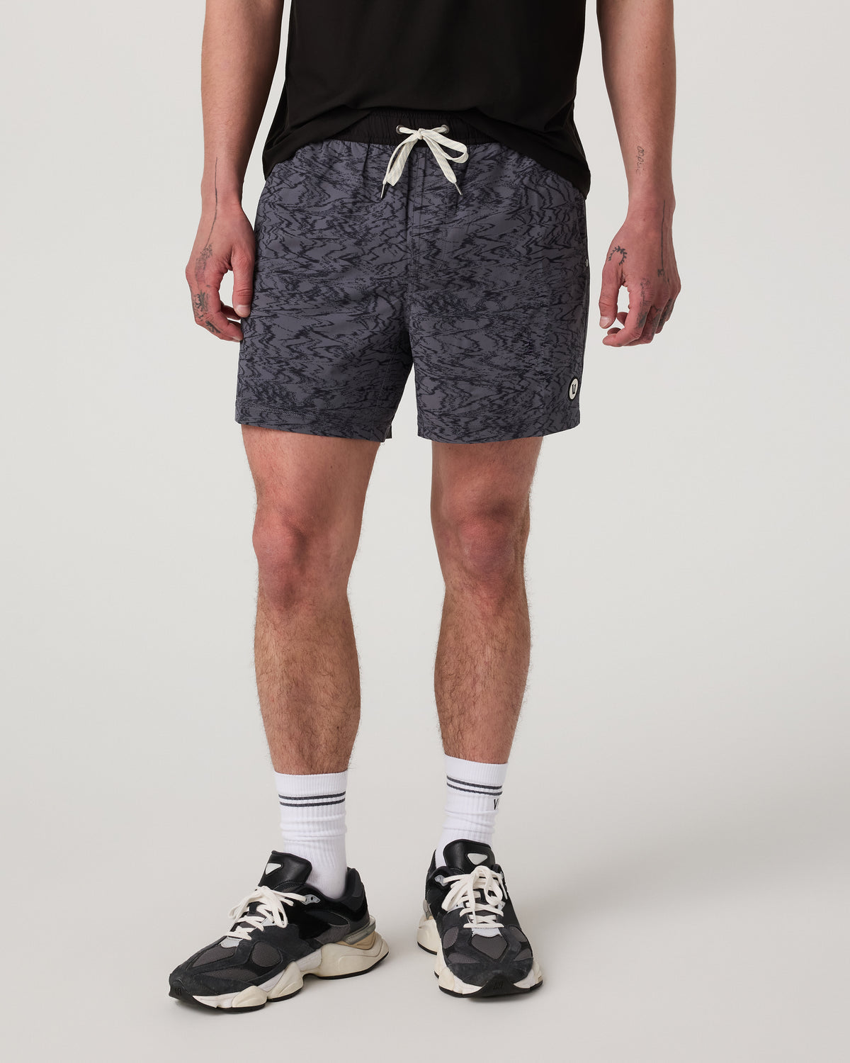 Kore Short Unlined 5" Men's Moonlight Sand Athletic Short - Vuori Clothing