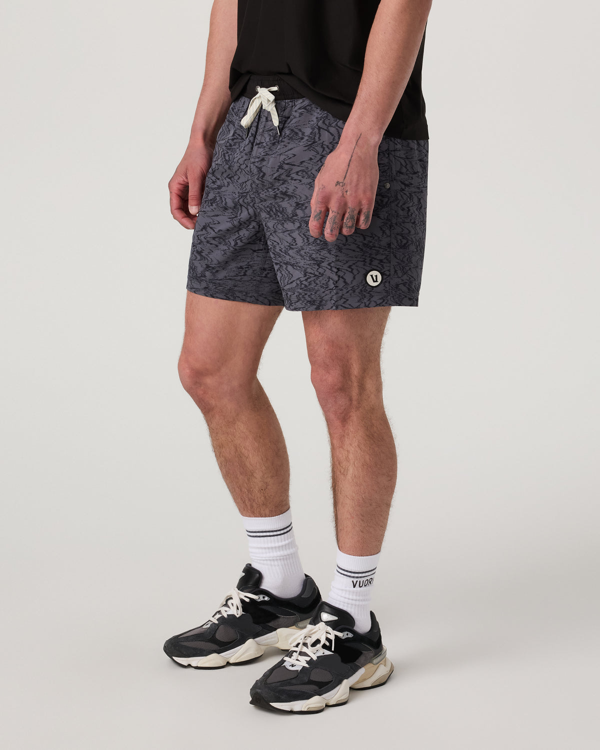 Kore Short Unlined 5" Men's Moonlight Sand Athletic Short - Vuori Clothing