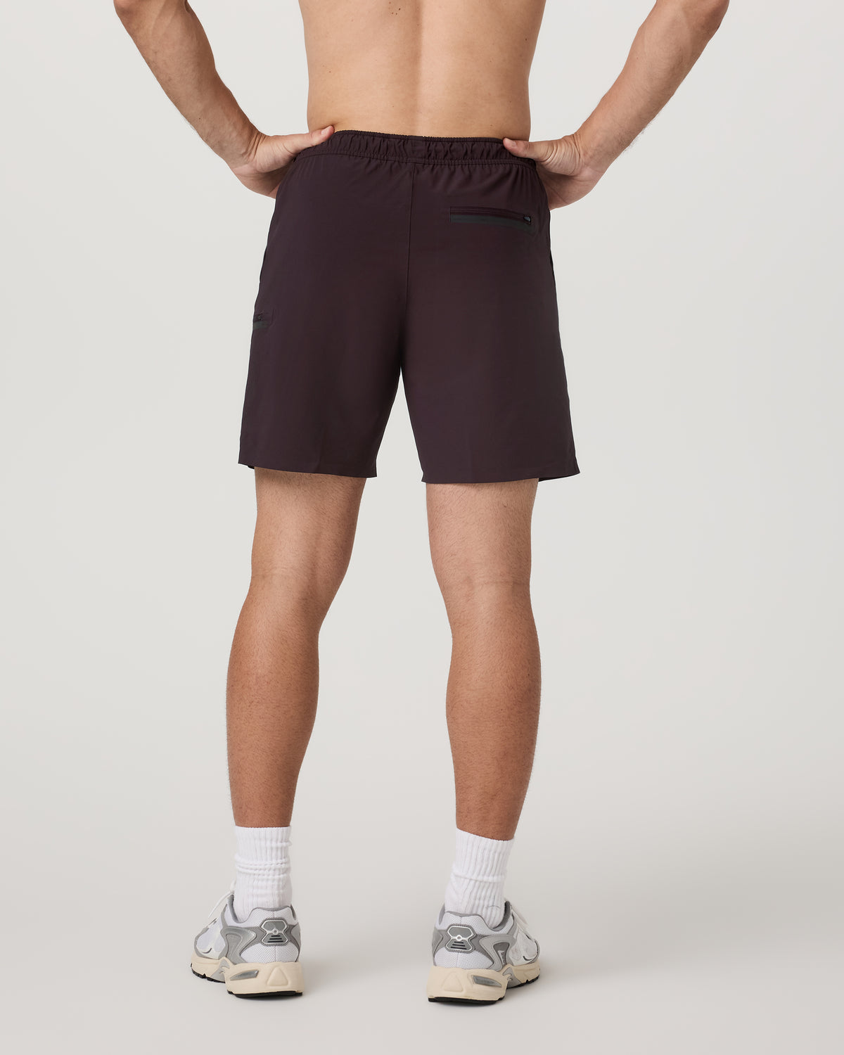Grafton Short Lined 7" Men's Raisin Training Shorts - Vuori Clothing