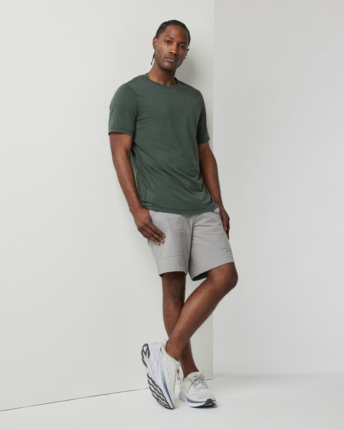 Barren Short Men's Shiitake Outdoor Shorts - Vuori Clothing