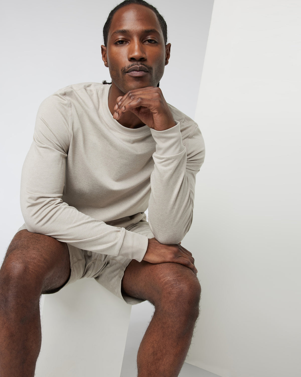 Ponto Performance Crew Dark Salt Heather Pullover - Vuori Clothing
