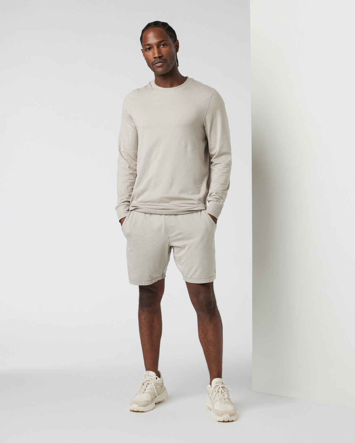 Ponto Performance Crew Dark Salt Heather Pullover - Vuori Clothing