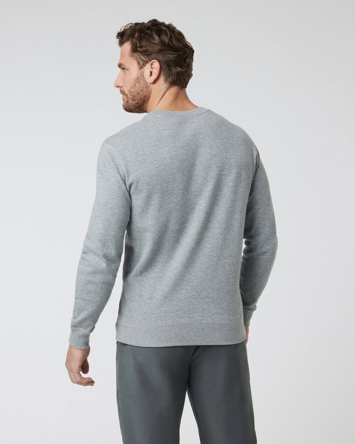 Jeffreys Pullover Heather Grey Pullover Clothing - Vuori Clothing