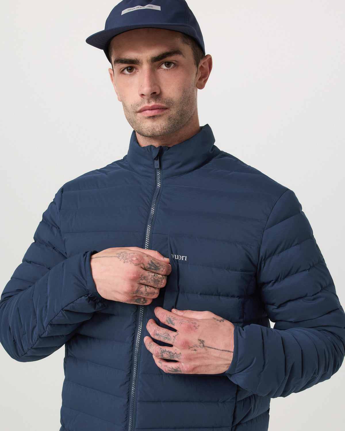 Men's Steadfast Insulated Full Zip Jacket Blue Coast - Vuori Clothing