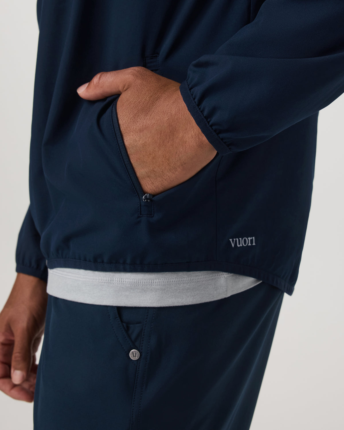 Outdoor Trainer Shell Men's Lightweight Full-Zip Ink Jacket - Vuori Clothing