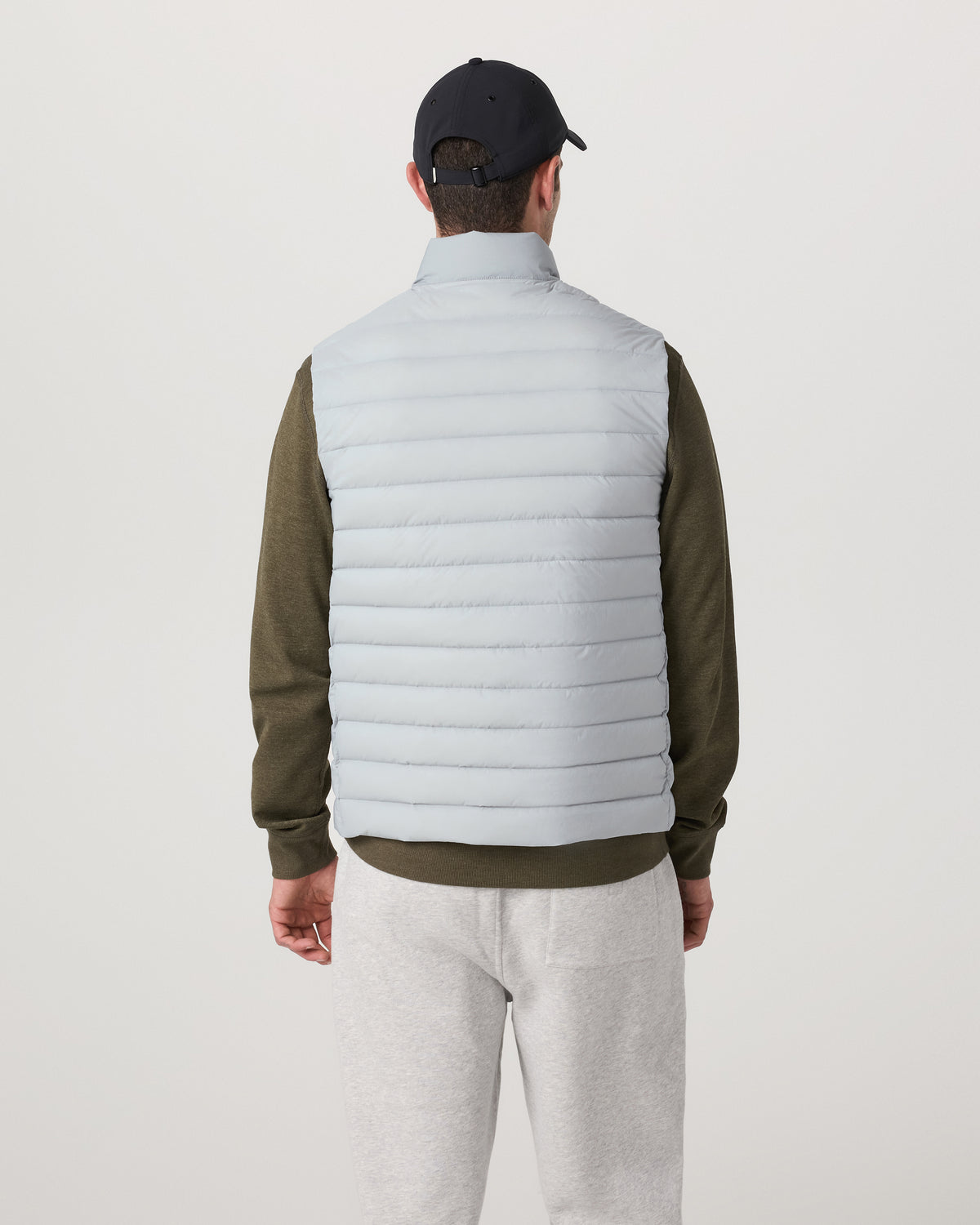 Steadfast Insulated Vest Men's Sea Fog Vest - Vuori Clothing