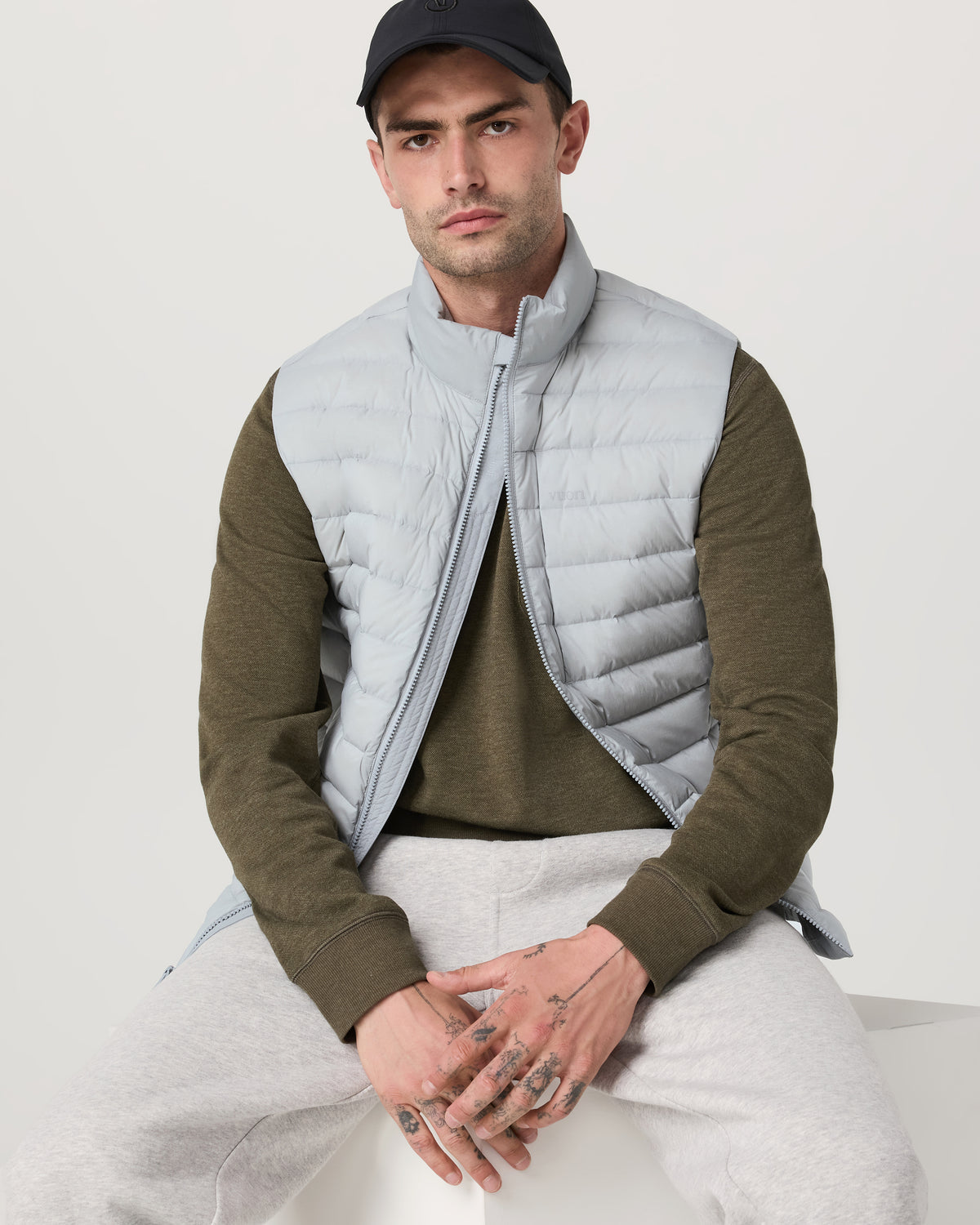 Steadfast Insulated Vest Men's Sea Fog Vest - Vuori Clothing