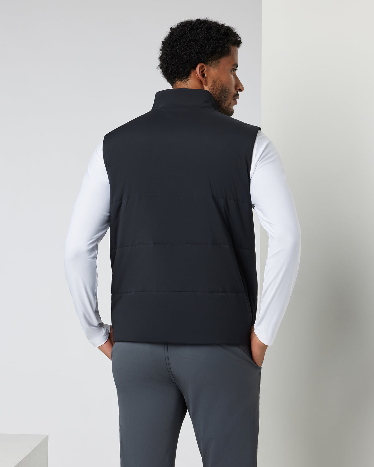 Echo Insulated Vest 2.0 Men's Black Vest - Vuori Clothing