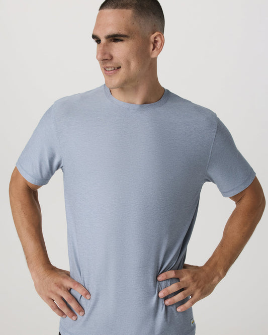 Strato Tech Tee Men's Blue Dusk Heather T-Shirt - Vuori Clothing