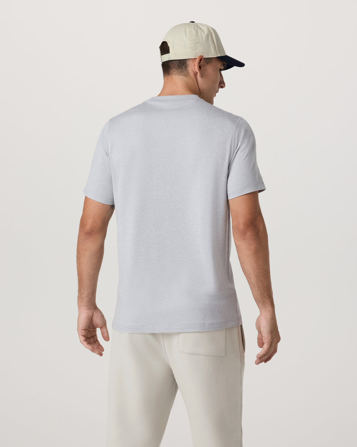 Short Sleeve Ponto Performance Tee Platinum Heather - Vuori Clothing