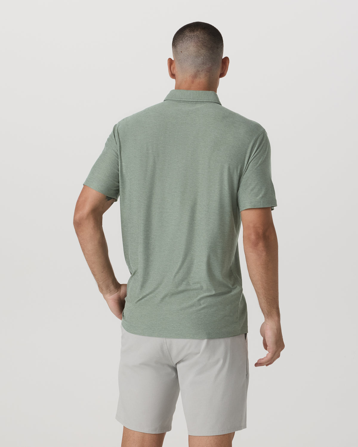 Strato Tech Polo Men's Thyme Heather Performance Shirt - Vuori Clothing