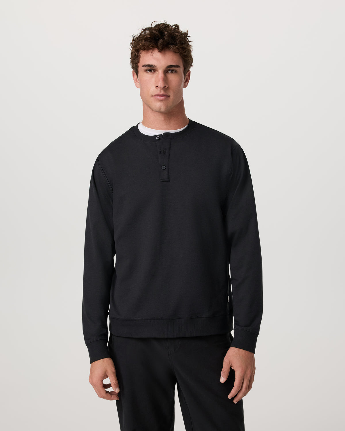 Long Sleeve Coronado Henley - Relaxed Black Heather - Vuori Clothing