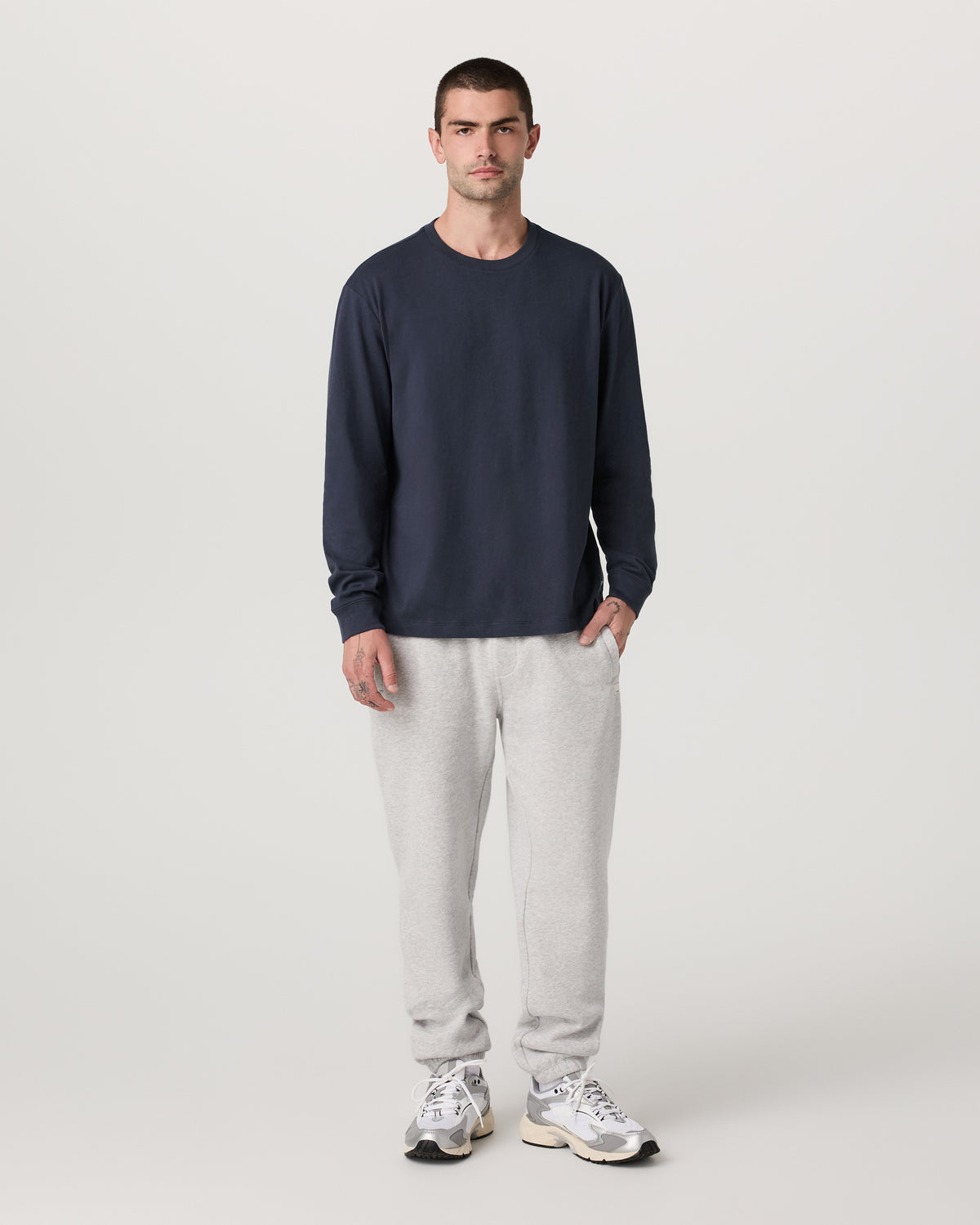 Long Sleeve Heavyweight Cotton Tee Men's Navy Shirt - Vuori Clothing