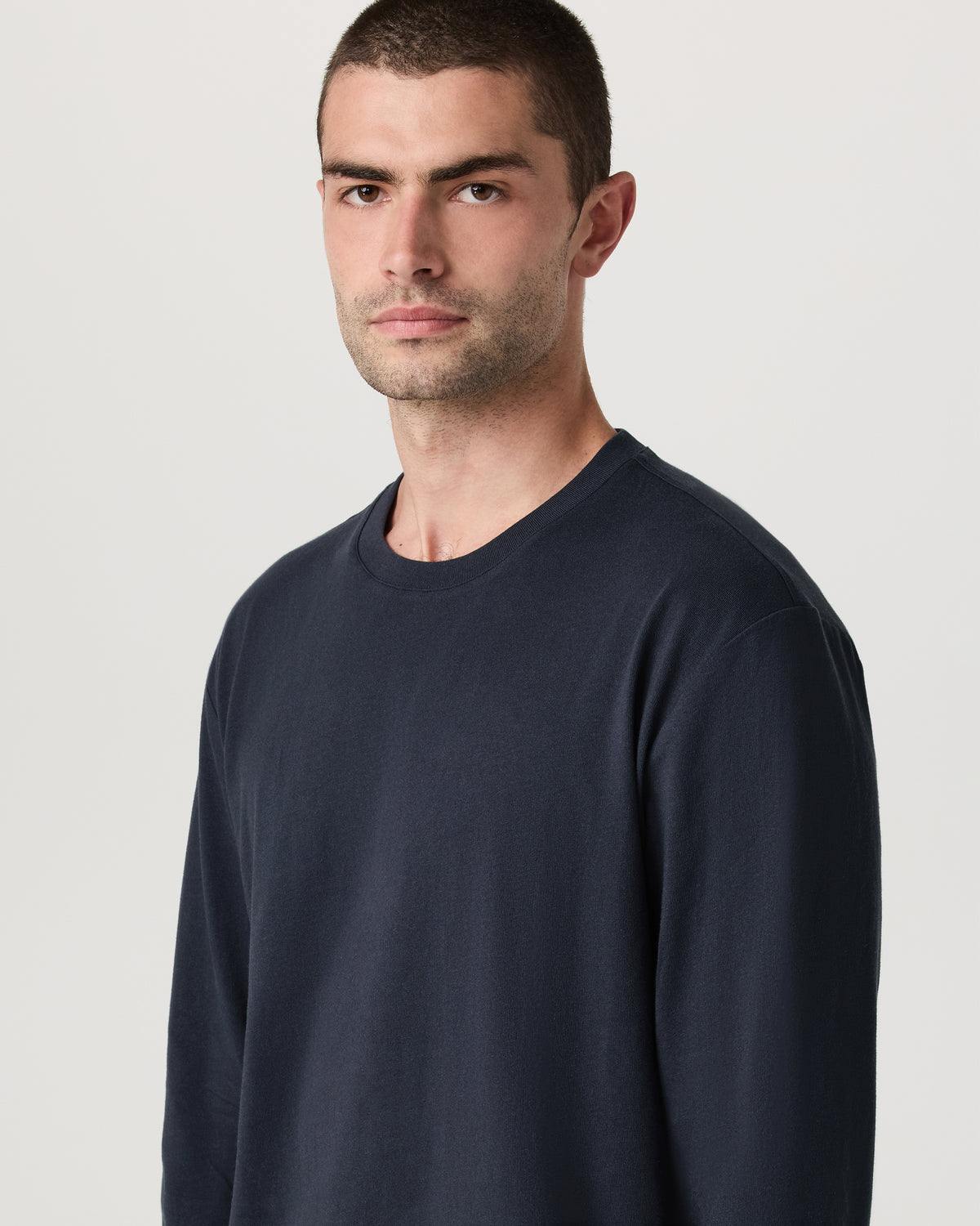 Long Sleeve Heavyweight Cotton Tee Men's Navy Shirt - Vuori Clothing
