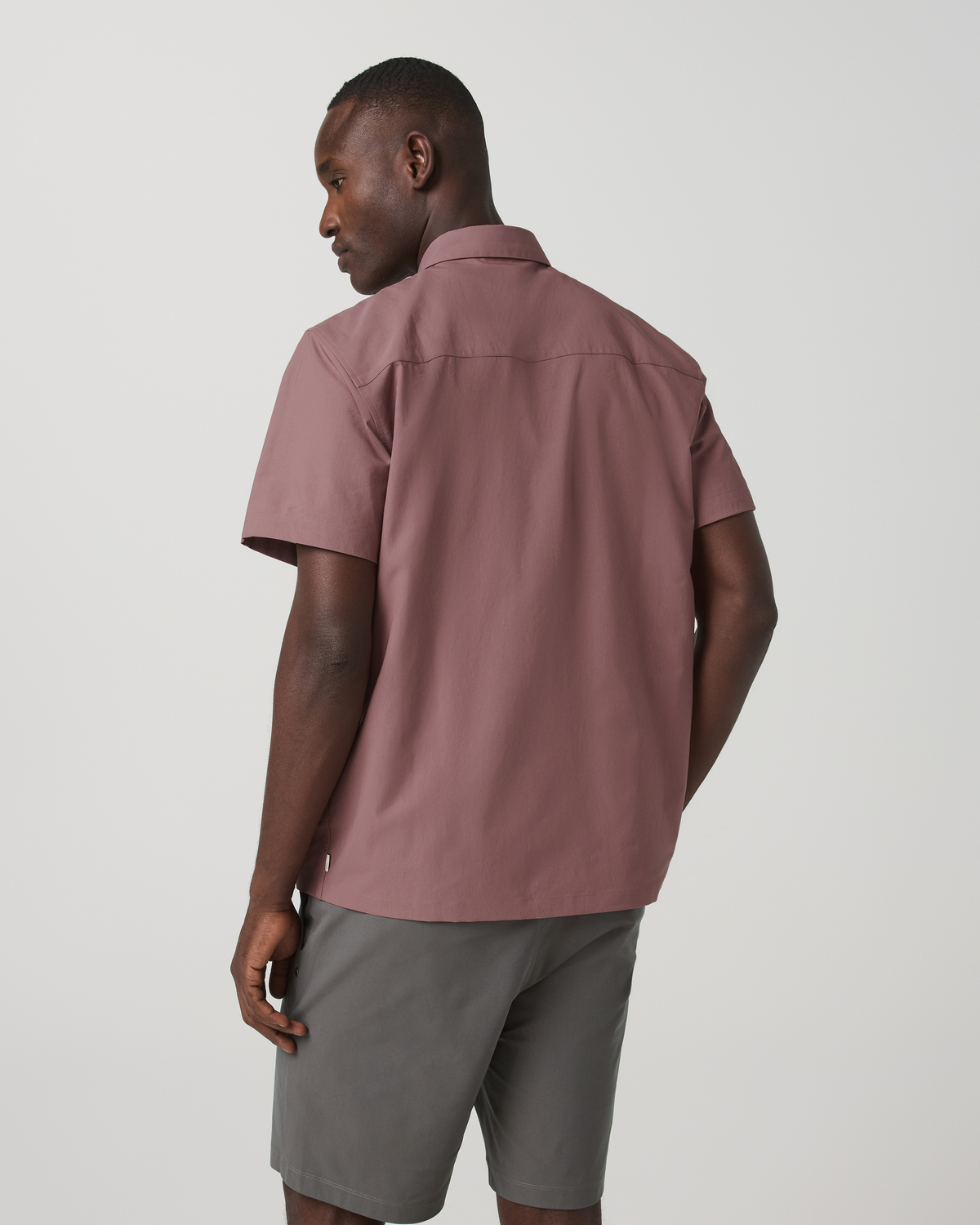 Short Sleeve Manhattan Button Down Men's Adobe Shirt - Vuori Clothing