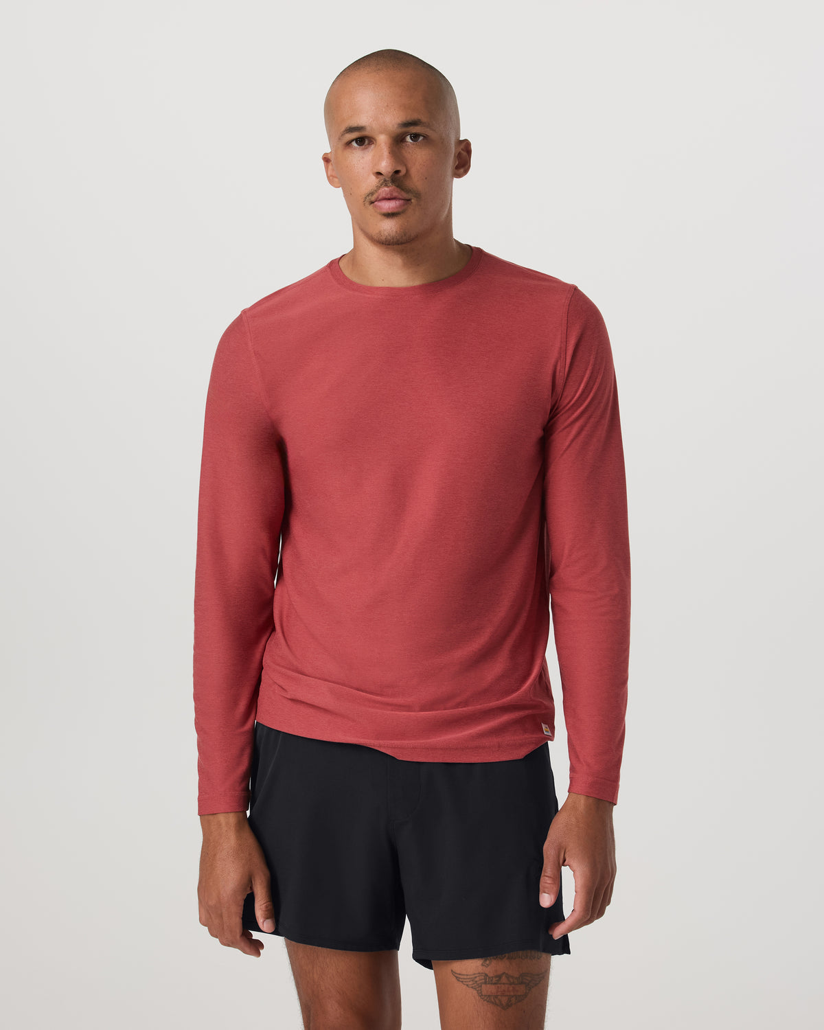 Long Sleeve Strato Tech Tee Fire Heather Workout Shirt - Vuori Clothing