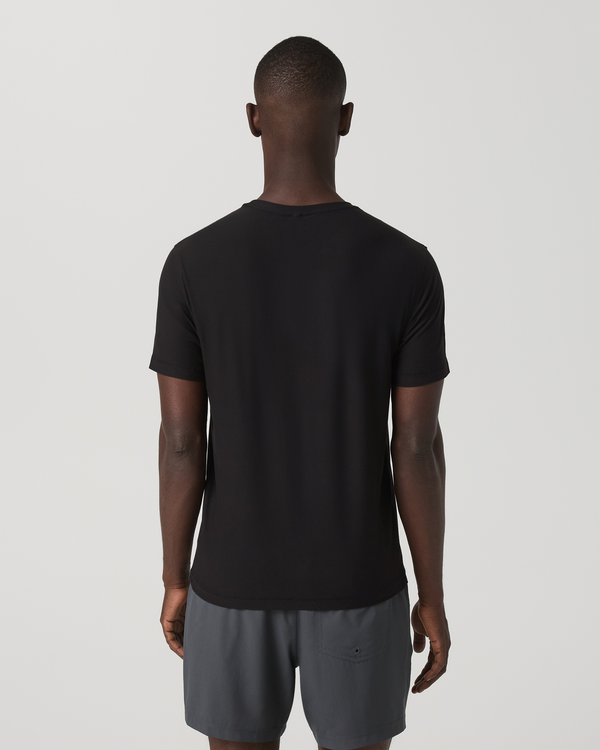 Strato Tech Tee Men's Black Quick Dry T Shirt - Vuori Clothing