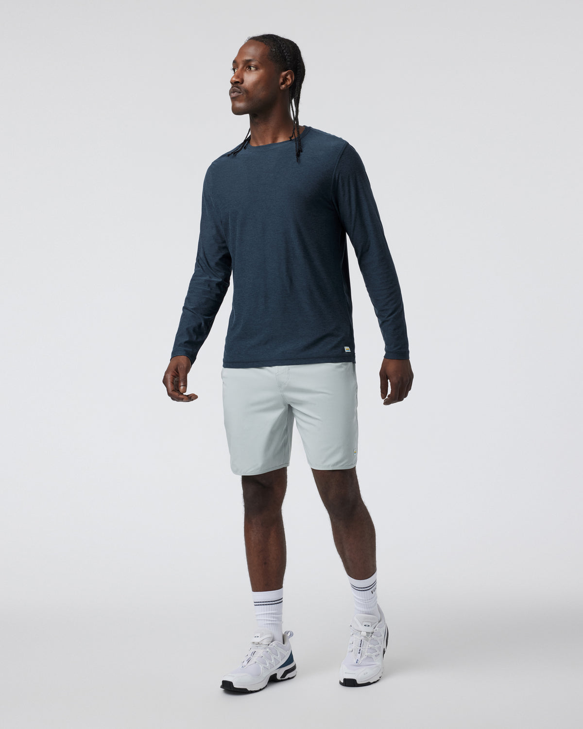 Long-Sleeve Strato Tech Tee Navy Long Sleeve Top - Vuori Clothing