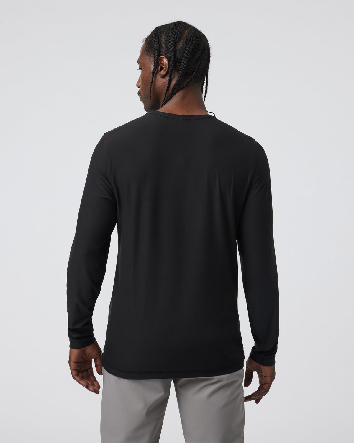 Long Sleeve Strato Tech Tee Men's Black Shirt - Vuori Clothing