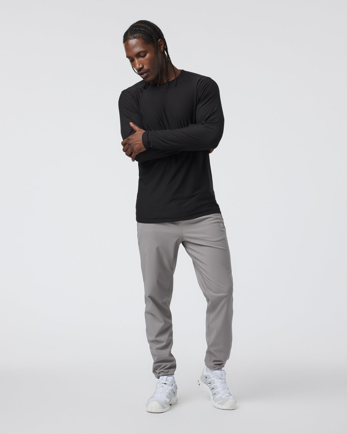 Long Sleeve Strato Tech Tee Men's Black Shirt - Vuori Clothing