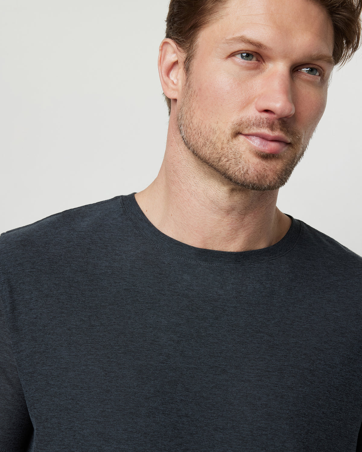 Strato Tech Tee Men's Charcoal Moisture Wicking Shirt - Vuori Clothing