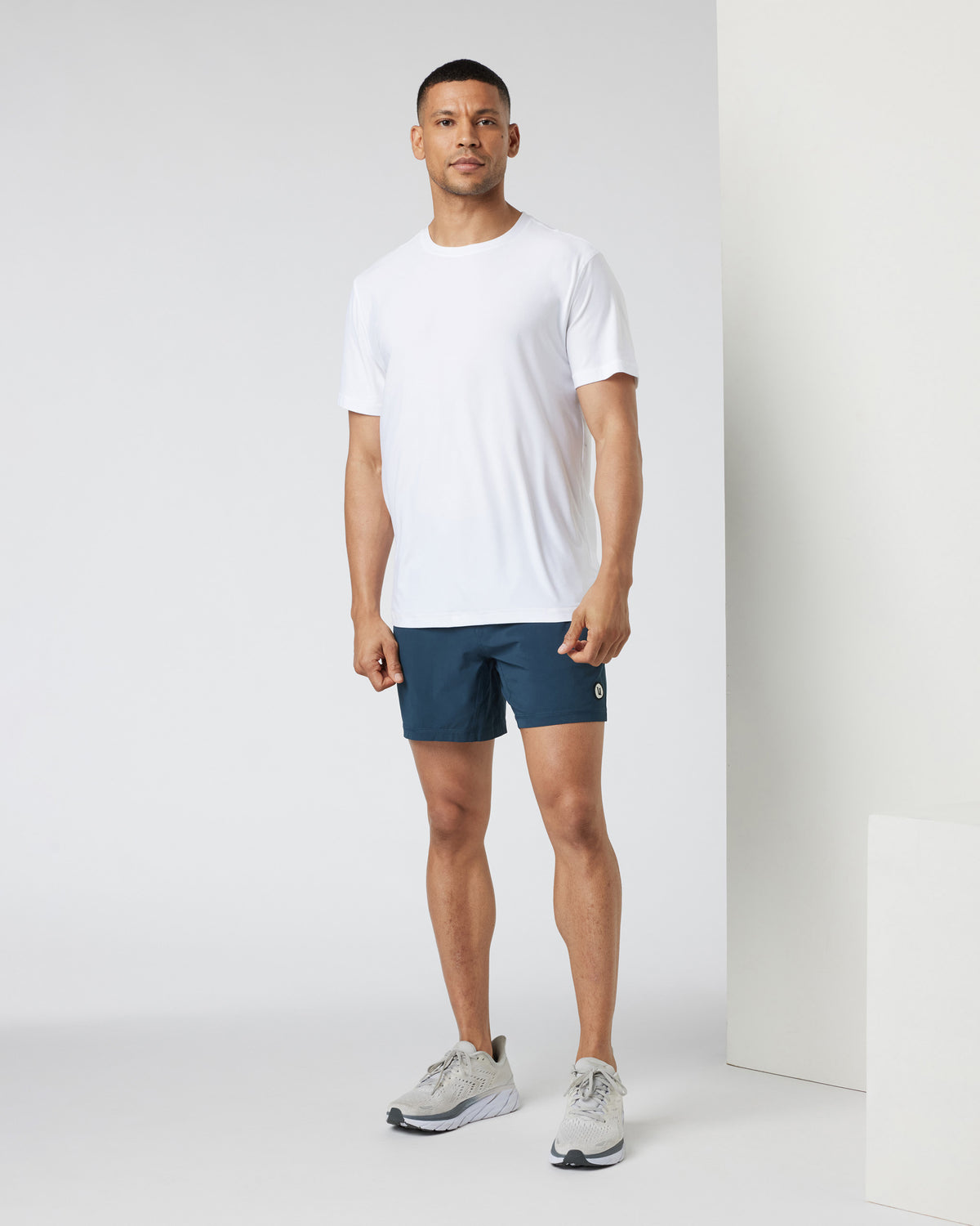 Strato Tech Tee Men's White Tech Shirt - Vuori Clothing