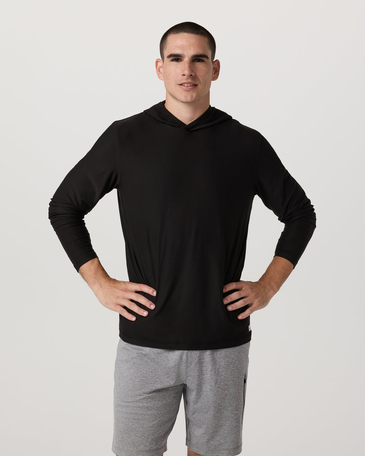 Strato Tech Hoodie Men's Black Long Sleeve Hoodie - Vuori Clothing