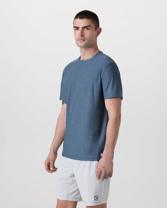Strato Tech Tee Men's Pool Blue Workout Shirt - Vuori Clothing