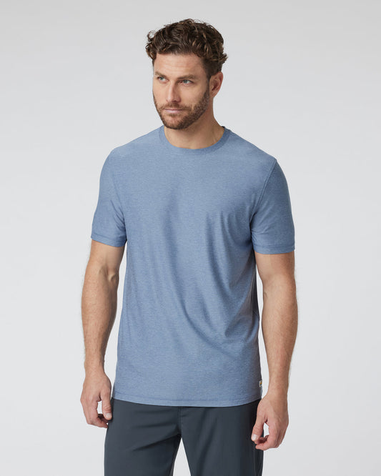 Strato Tech Tee Men's Chambray Heather Workout Shirt - Vuori Clothing