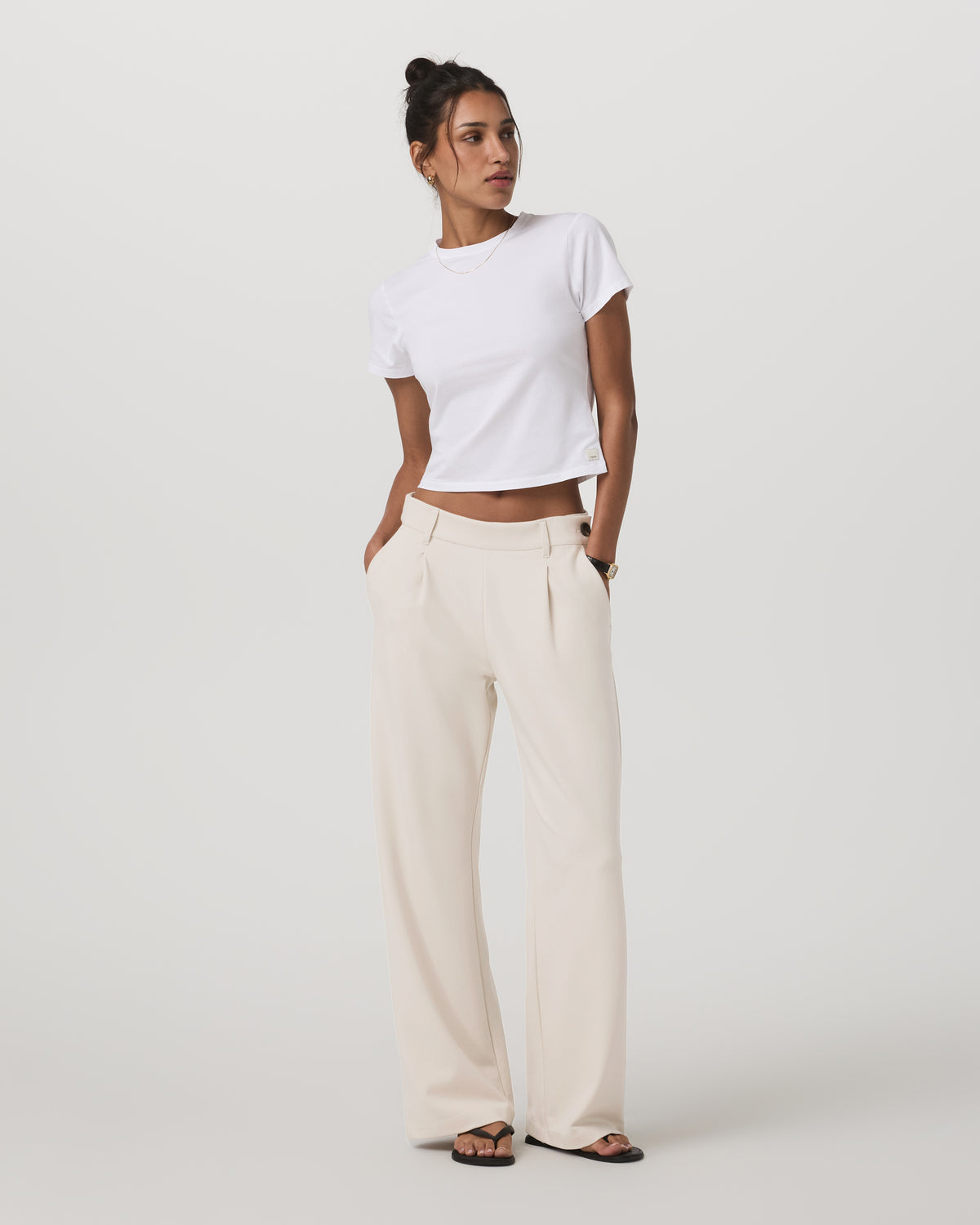 Maven Wideleg Pant Women's Bone Wideleg Pants - Vuori Clothing