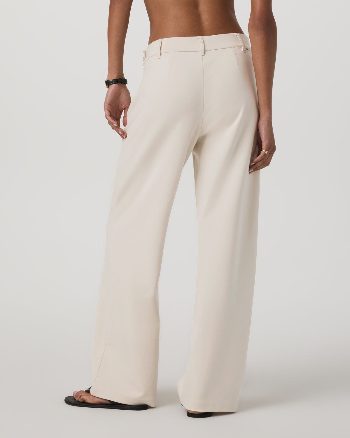 Maven Wideleg Pant Women's Bone Wideleg Pants - Vuori Clothing