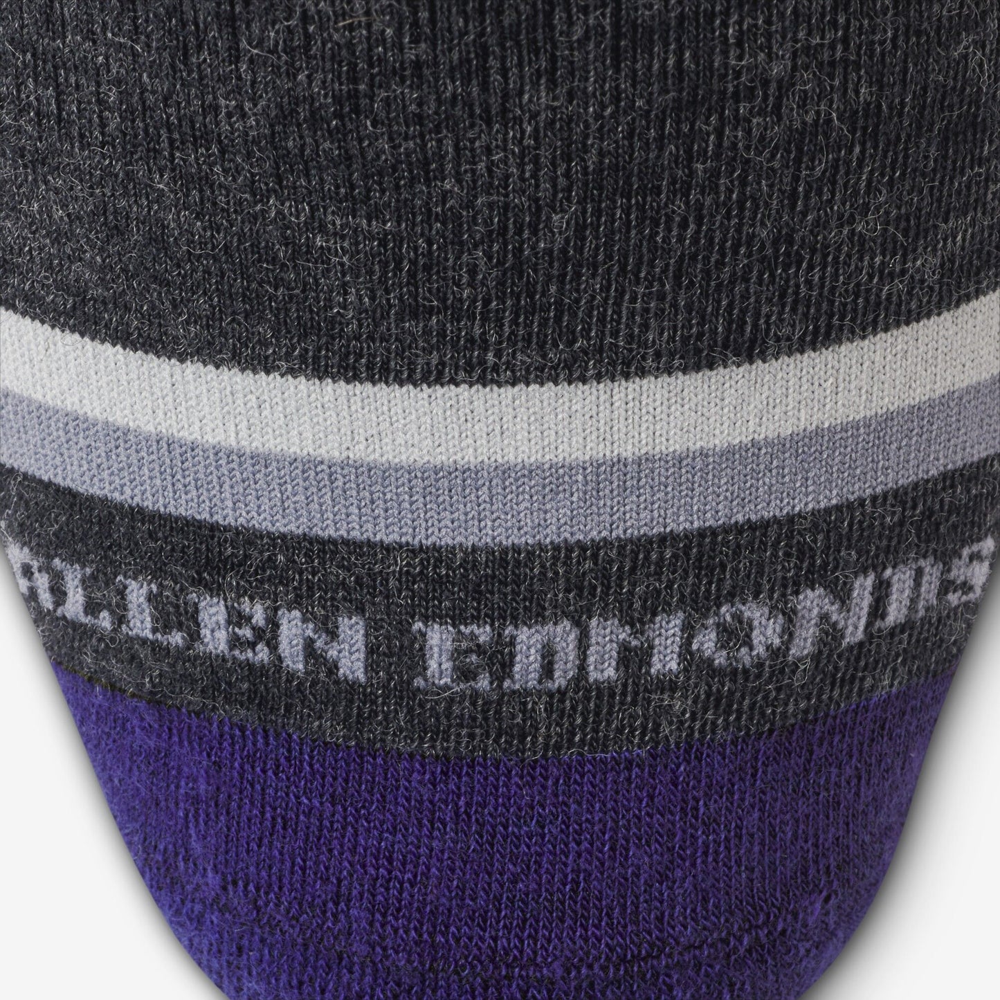 Skull & Cross Bones Merino Cool™ Dress Socks - Charcoal