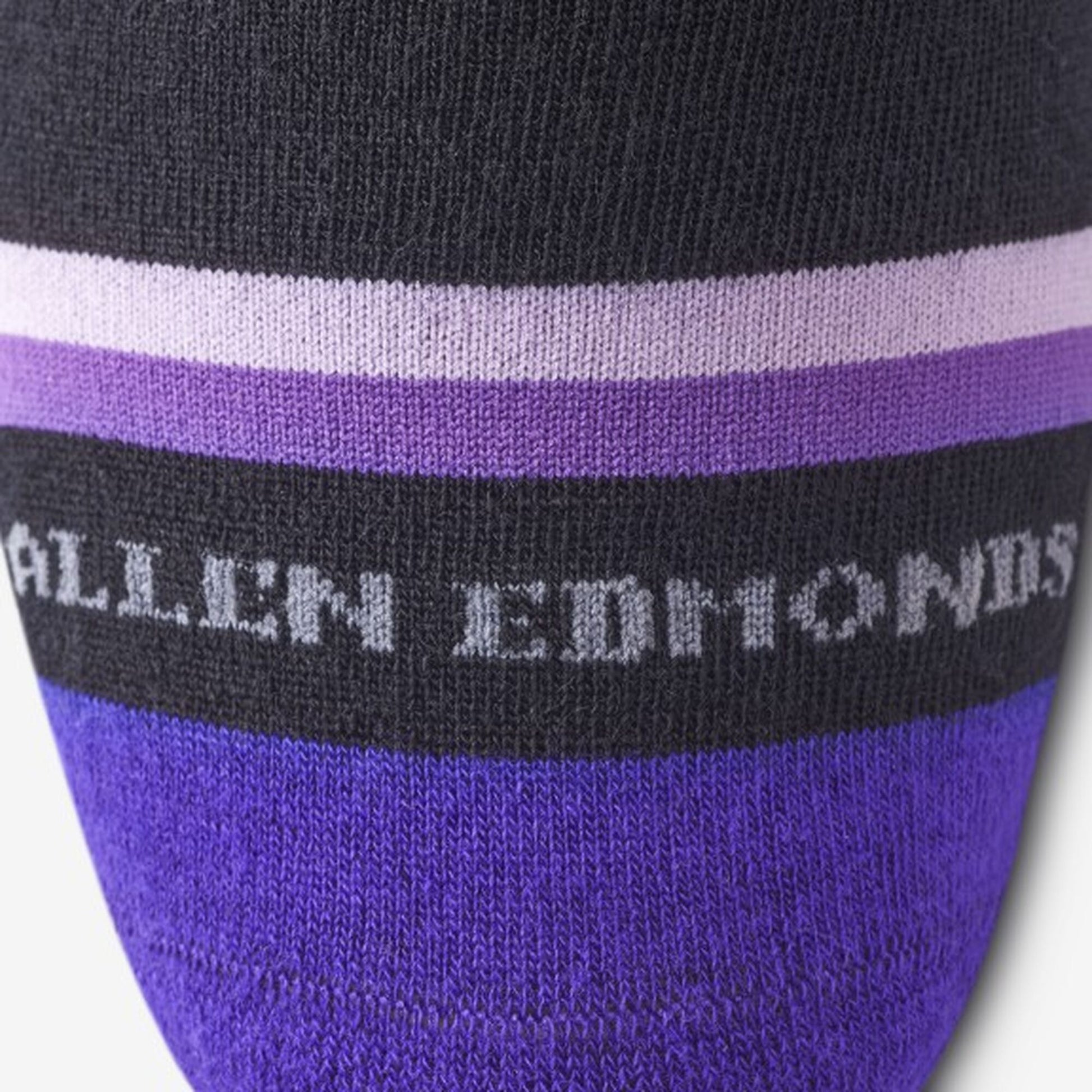 Skull & Cross Bones Merino Cool™ Dress Socks - Black