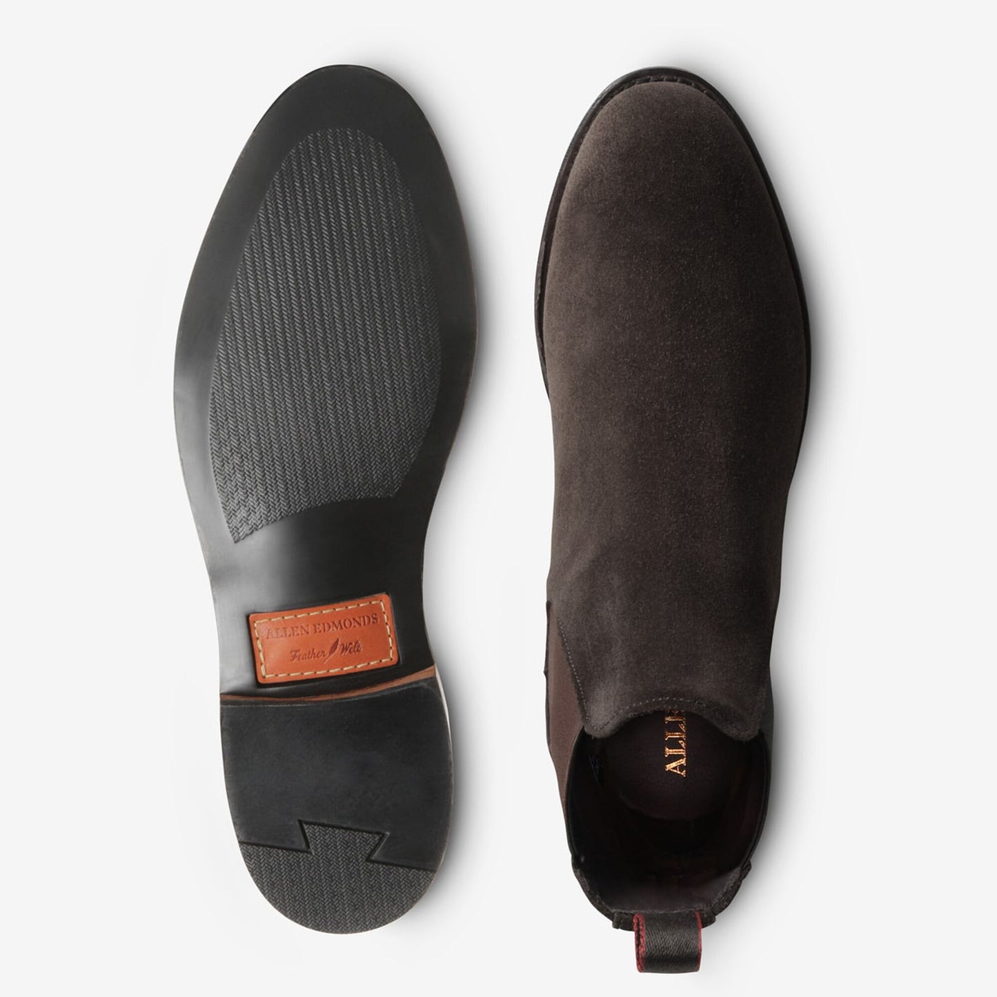 Nomad Suede Chelsea Boot - Chocolate Brown