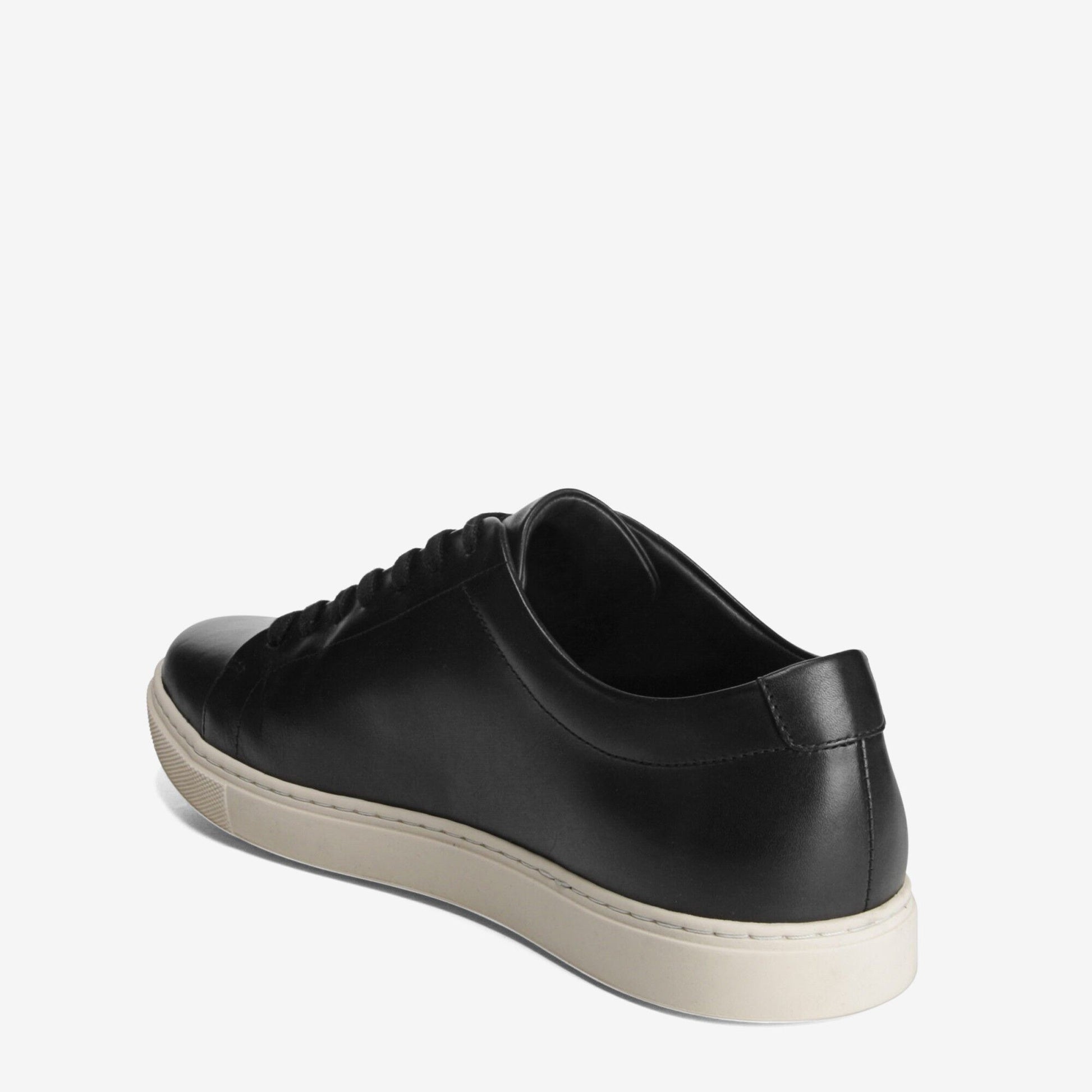 Canal Court Sneaker - Black/White