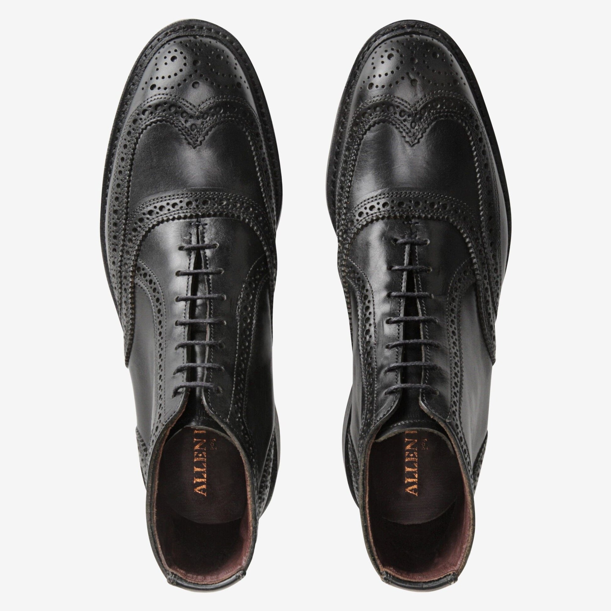 Stirling Wingtip Boot - Black