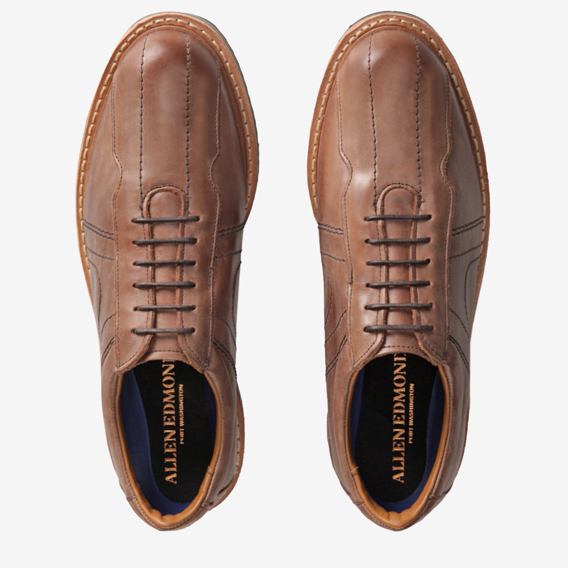 Voyager Walking Shoe - Brown